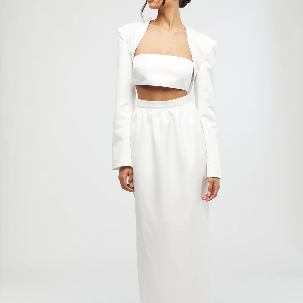 WEWOREWHAT BOLERO WHITE - Picture 1 of 7